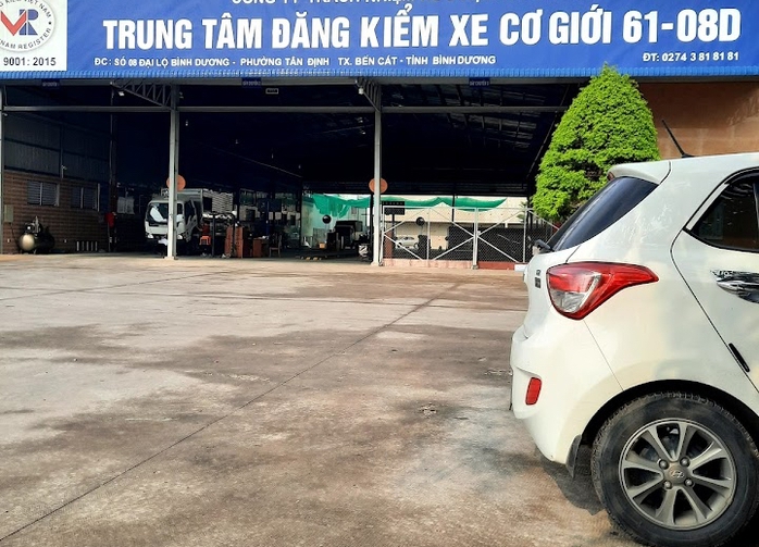Bình Dương: Truy tố 11 cán bộ, nhân viên Trung tâm đăng kiểm xe cơ giới 61-08D- Ảnh 1. Bình Dương: Truy tố 11 cán bộ, nhân viên Trung tâm đăng kiểm xe cơ giới 61-08D- Ảnh 1.