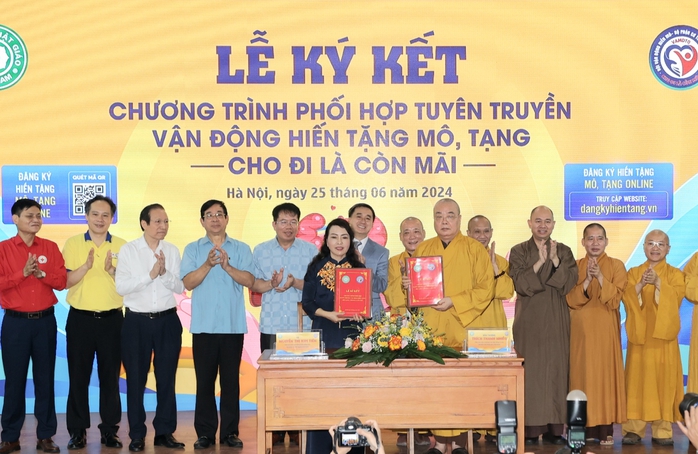 Giáo hội Phật giáo Việt Nam kêu gọi đăng ký hiến mô, tạng- Ảnh 1. Giáo hội Phật giáo Việt Nam kêu gọi đăng ký hiến mô, tạng- Ảnh 1.