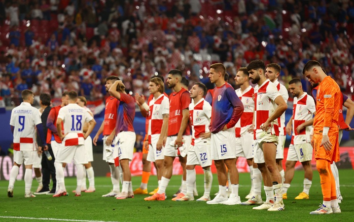 Luka Modric không giải nghệ dù Croatia bị loại khỏi Euro 2024- Ảnh 8. Luka Modric không giải nghệ dù Croatia bị loại khỏi Euro 2024- Ảnh 8.