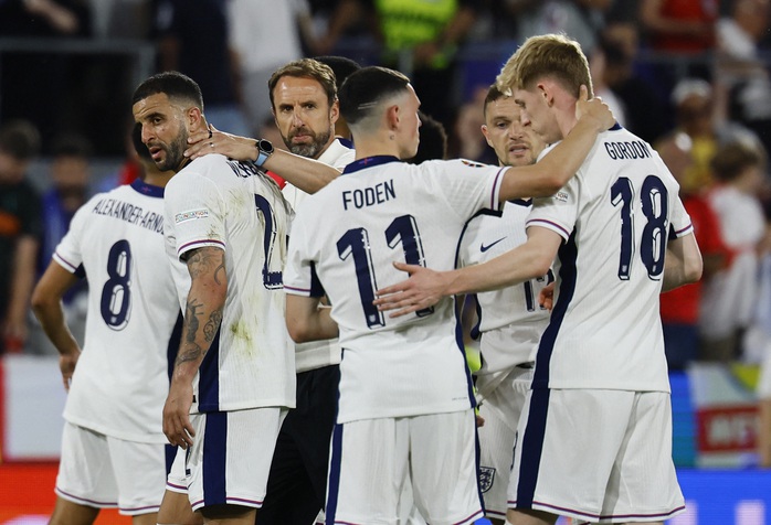 Euro 2024: Không thắng nổi Slovenia, tuyển Anh vẫn giành ngôi nhất bảng- Ảnh 6. Euro 2024: Không thắng nổi Slovenia, tuyển Anh vẫn giành ngôi nhất bảng- Ảnh 6.