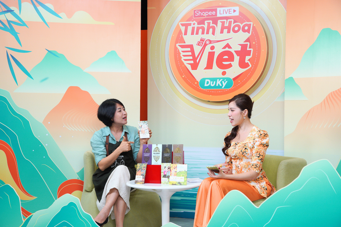 Hạt cacao Tiền Giang thuộc top 5% hạt cacao quý hiếm trên thế giới là thông tin được CEO Alluvia - chị Nguyễn Ngọc Điệp tiết lộ và khiến host lẫn khán giả xem livestream phải bất ngờ, thích thú Hạt cacao Tiền Giang thuộc top 5% hạt cacao quý hiếm trên thế giới là thông tin được CEO Alluvia - chị Nguyễn Ngọc Điệp tiết lộ và khiến host lẫn khán giả xem livestream phải bất ngờ, thích thú
