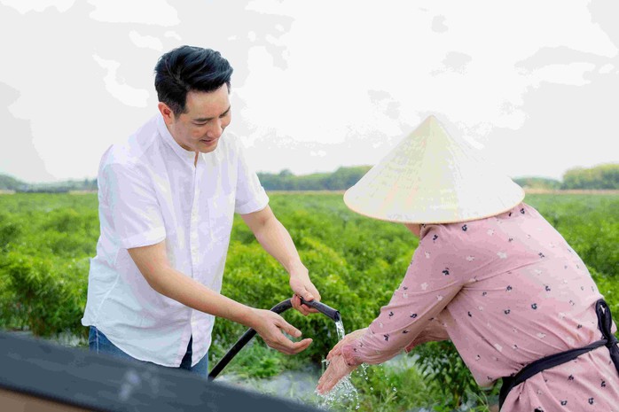 NSND Kim Xuân chia sẻ bí quyết giữ gìn hạnh phúc- Ảnh 2. NSND Kim Xuân chia sẻ bí quyết giữ gìn hạnh phúc- Ảnh 2.
