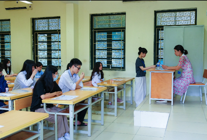 Hơn 11.000 thí sinh không làm thủ tục dự thi tốt nghiệp THPT- Ảnh 5. Hơn 11.000 thí sinh không làm thủ tục dự thi tốt nghiệp THPT- Ảnh 5.