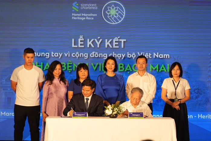 Hướng tới giải Standard Chartered Marathon Di Sản Hà Nội 2024- Ảnh 4. Hướng tới giải Standard Chartered Marathon Di Sản Hà Nội 2024- Ảnh 4.