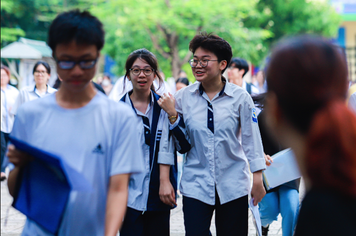 Bộ GD-ĐT nói gì về thông tin "trúng tủ" đề thi ngữ văn?- Ảnh 3. Bộ GD-ĐT nói gì về thông tin "trúng tủ" đề thi ngữ văn?- Ảnh 3.