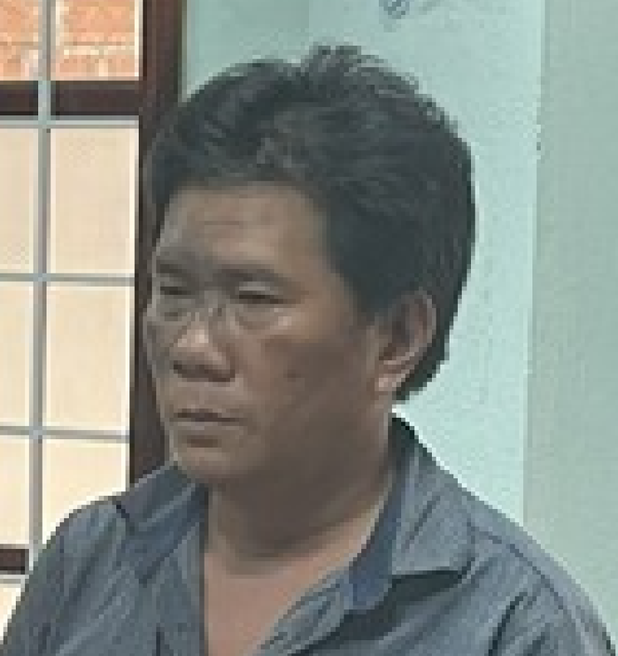 Công an Bình Định bắt tên cướp khét tiếng biệt danh Hùng Nám- Ảnh 1. Công an Bình Định bắt tên cướp khét tiếng biệt danh Hùng Nám- Ảnh 1.