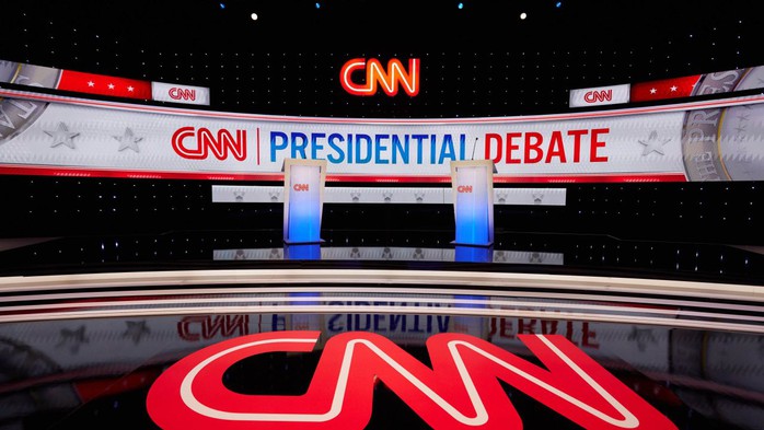 Tranh luận giữa Tổng thống Biden và ông Trump: Nảy lửa đến phút chót- Ảnh 1. Tranh luận giữa Tổng thống Biden và ông Trump: Nảy lửa đến phút chót- Ảnh 1.