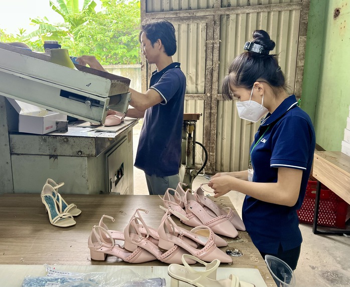 Điều chỉnh tỉ lệ hưởng lương hưu của nam đóng từ đủ 15 năm BHXH- Ảnh 1. Điều chỉnh tỉ lệ hưởng lương hưu của nam đóng từ đủ 15 năm BHXH- Ảnh 1.