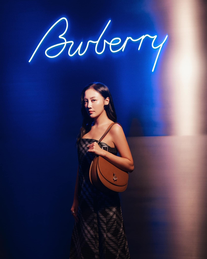 Loạt mỹ nhân từng bị quay lén, phát tán ảnh nhạy cảm- Ảnh 3. Loạt mỹ nhân từng bị quay lén, phát tán ảnh nhạy cảm- Ảnh 3.