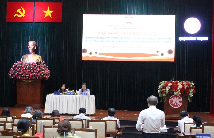 Hội nghị tiếp nhận nhiều ý kiến đóng góp cho phương án sắp xếp đơn vị hành chính Hội nghị tiếp nhận nhiều ý kiến đóng góp cho phương án sắp xếp đơn vị hành chính