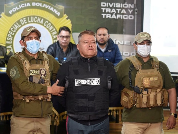 Tướng Juan Jose Zuniga trình diện sau khi bị bắt giữ vì âm mưu đảo chính ở La Paz, Bolivia ngày 26 tháng 6 năm 2024. Ảnh: REUTERS Tướng Juan Jose Zuniga trình diện sau khi bị bắt giữ vì âm mưu đảo chính ở La Paz, Bolivia ngày 26 tháng 6 năm 2024. Ảnh: REUTERS