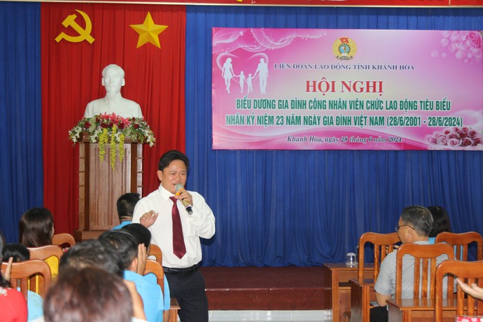 Khánh Hoà: Tôn vinh 22 gia đình tiêu biểu hạnh phúc- Ảnh 3.