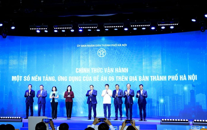 Thủ tướng: Hi vọng Hà Nội đi tiên phong trong chuyển đổi số quốc gia- Ảnh 2. Thủ tướng: Hi vọng Hà Nội đi tiên phong trong chuyển đổi số quốc gia- Ảnh 2.