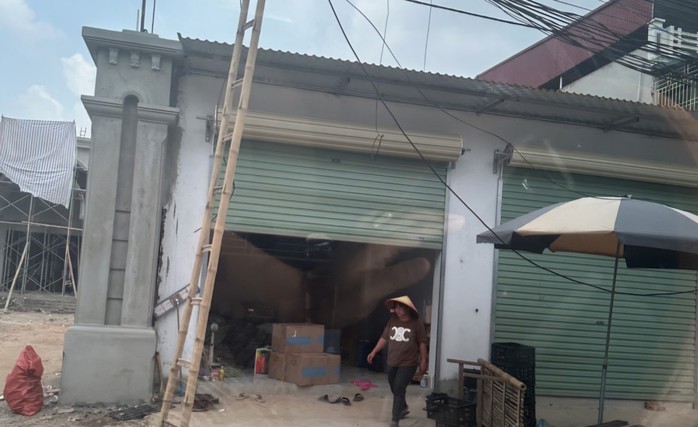Vụ "hô biến" xưởng sản xuất thủ công mĩ nghệ: Xử phạt 165 triệu đồng- Ảnh 3. Vụ "hô biến" xưởng sản xuất thủ công mĩ nghệ: Xử phạt 165 triệu đồng- Ảnh 3.