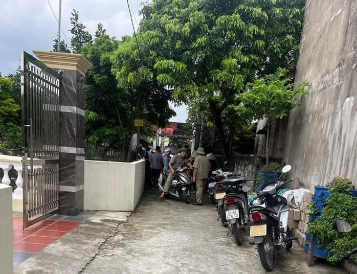 Phát hiện vợ tại khách sạn, cầm dao chém bố mẹ "tình địch" thương vong- Ảnh 1. Phát hiện vợ tại khách sạn, cầm dao chém bố mẹ "tình địch" thương vong- Ảnh 1.