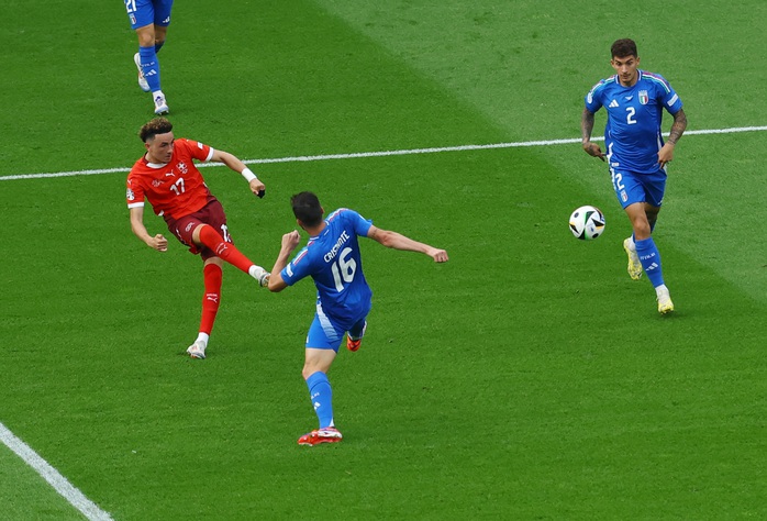 Euro 2024: Ý thành cựu vương, Thuỵ Sĩ đoạt vé đầu tiên vào tứ kết- Ảnh 5. Euro 2024: Ý thành cựu vương, Thuỵ Sĩ đoạt vé đầu tiên vào tứ kết- Ảnh 5.