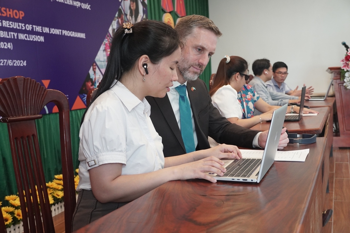 Giúp người khuyết tật hạnh phúc hơn- Ảnh 4. Giúp người khuyết tật hạnh phúc hơn- Ảnh 4.