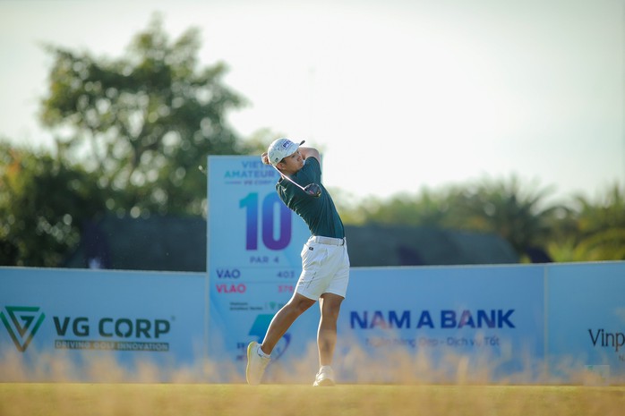 Kịch tính ở Giải Golf Vô địch nghiệp dư quốc gia mở rộng- Ảnh 1. Kịch tính ở Giải Golf Vô địch nghiệp dư quốc gia mở rộng- Ảnh 1.