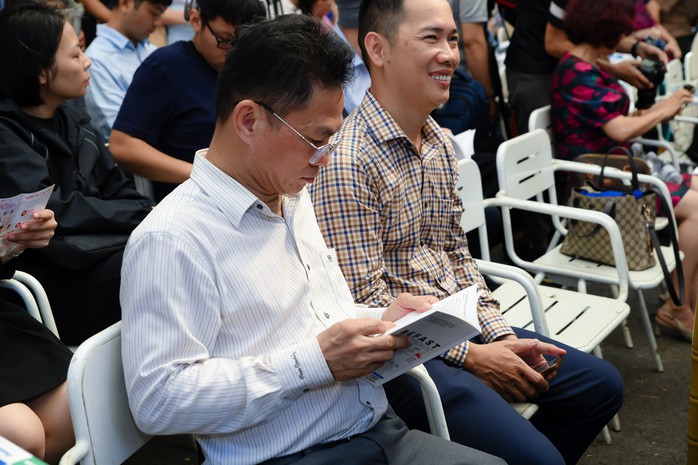 Ra mắt cẩm nang sức khỏe phòng chống đột quỵ cho cộng đồng- Ảnh 3. Ra mắt cẩm nang sức khỏe phòng chống đột quỵ cho cộng đồng- Ảnh 3.