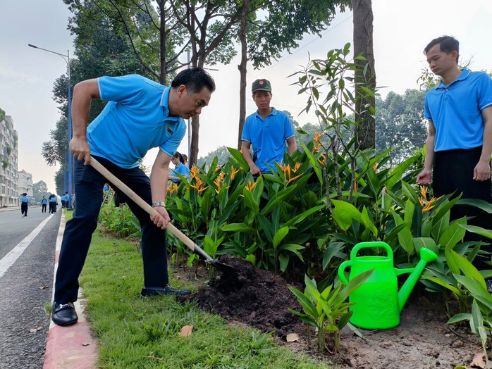 Bình Dương phát động phong trào "Ngày thứ bảy văn minh"- Ảnh 4. Bình Dương phát động phong trào "Ngày thứ bảy văn minh"- Ảnh 4.
