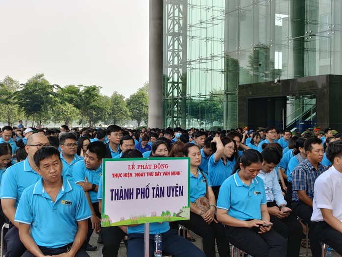 Bình Dương phát động phong trào "Ngày thứ bảy văn minh"- Ảnh 5. Bình Dương phát động phong trào "Ngày thứ bảy văn minh"- Ảnh 5.