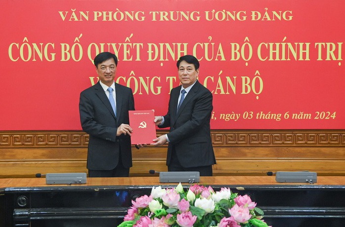 Thượng tướng Nguyễn Duy Ngọc làm Chánh Văn phòng Trung ương Đảng- Ảnh 1. Thượng tướng Nguyễn Duy Ngọc làm Chánh Văn phòng Trung ương Đảng- Ảnh 1.