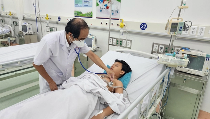 Vụ ngộ độc bánh mì ở Đồng Nai: Bệnh nhi nặng nhất tử vong- Ảnh 1.