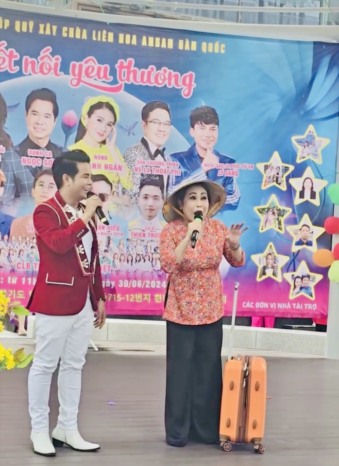 Thanh Hằng, Thanh Ngân, Ân Thiên Vỹ được chào đón nồng nhiệt tại Hàn Quốc- Ảnh 2. Thanh Hằng, Thanh Ngân, Ân Thiên Vỹ được chào đón nồng nhiệt tại Hàn Quốc- Ảnh 2.