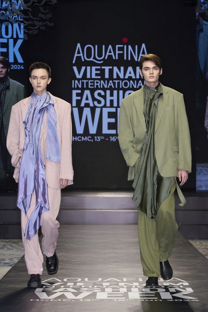 Một thập kỷ thời trang Việt - Ảnh 2. Một thập kỷ thời trang Việt - Ảnh 2.