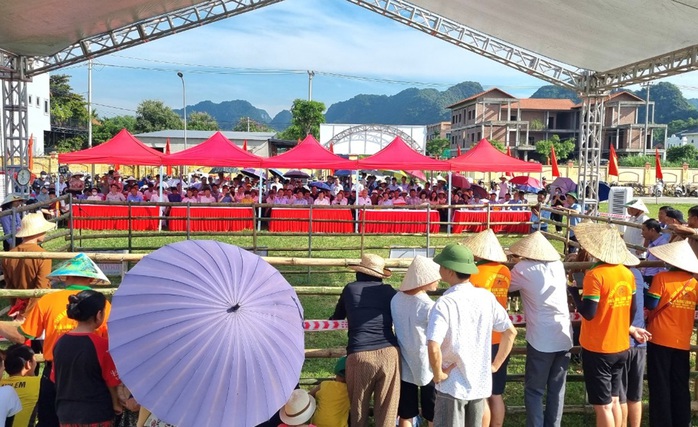 "Đấu trường" chọi dê độc đáo ở Ninh Bình- Ảnh 10. "Đấu trường" chọi dê độc đáo ở Ninh Bình- Ảnh 10.