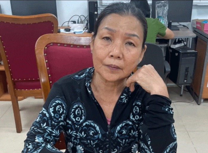 Nữ giám đốc bị Công an Bình Dương truy nã đặc biệt bất ngờ ra đầu thú- Ảnh 1. Nữ giám đốc bị Công an Bình Dương truy nã đặc biệt bất ngờ ra đầu thú- Ảnh 1.