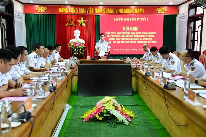 Vùng Cảnh sát biển 2 cứu được 29 phương tiện và 278 người trong 10 năm qua- Ảnh 1. Vùng Cảnh sát biển 2 cứu được 29 phương tiện và 278 người trong 10 năm qua- Ảnh 1.