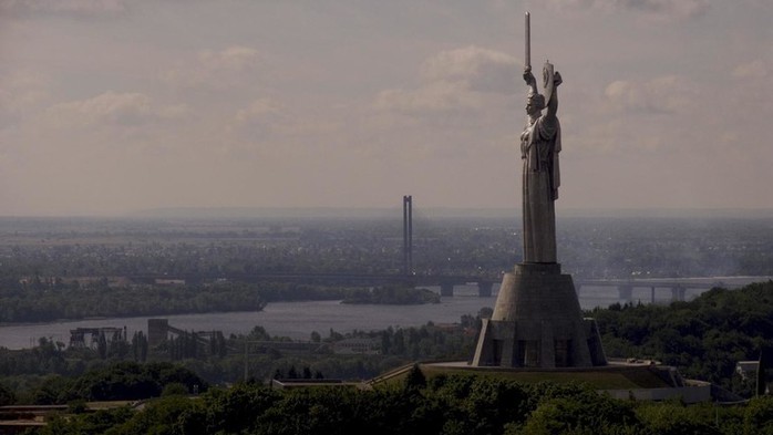 Ukraine tịch thu tài sản gần 1 tỉ USD của Nga- Ảnh 1. Ukraine tịch thu tài sản gần 1 tỉ USD của Nga- Ảnh 1.