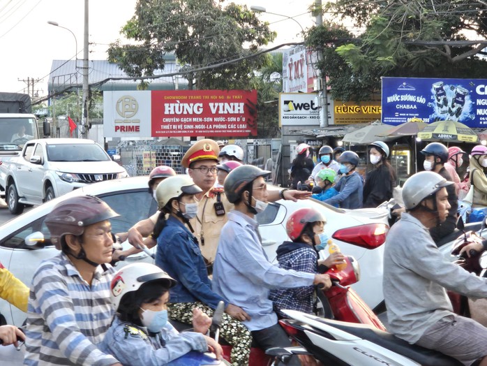 CSGT TP HCM hỗ trợ kỳ thi Tuyển sinh lớp 10 ra sao?- Ảnh 1.