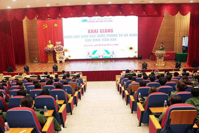 Trường ĐH Cửu Long khai giảng khóa học giáo dục quốc phòng và an ninh- Ảnh 1. Trường ĐH Cửu Long khai giảng khóa học giáo dục quốc phòng và an ninh- Ảnh 1.