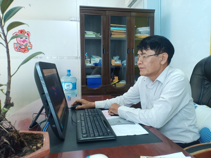 NÂNG BƯỚC NGƯỜI LAO ĐỘNG: Công việc nào cũng đáng quý!- Ảnh 1. NÂNG BƯỚC NGƯỜI LAO ĐỘNG: Công việc nào cũng đáng quý!- Ảnh 1.