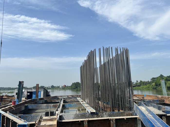 Cận cảnh làm cầu Bình Gởi bắc qua sông Sài Gòn trên đường Vành đai 3 - TP HCM- Ảnh 1. Cận cảnh làm cầu Bình Gởi bắc qua sông Sài Gòn trên đường Vành đai 3 - TP HCM- Ảnh 1.