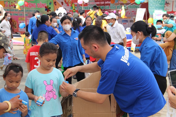 Quốc tế thiếu nhi sôi nổi, Vinamilk khởi đầu mùa hè thú vị cho trẻ- Ảnh 6. Quốc tế thiếu nhi sôi nổi, Vinamilk khởi đầu mùa hè thú vị cho trẻ- Ảnh 6.