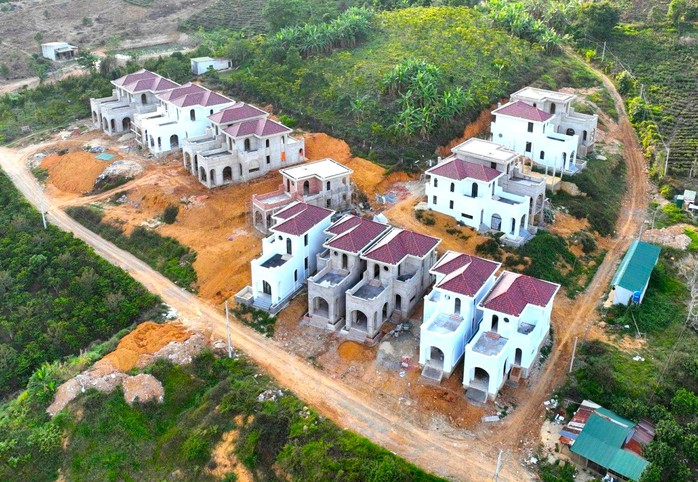 Lâm Đồng: Chưa xử lý dứt điểm vụ 22 căn nhà trên đồi ở Bảo Lâm- Ảnh 1.