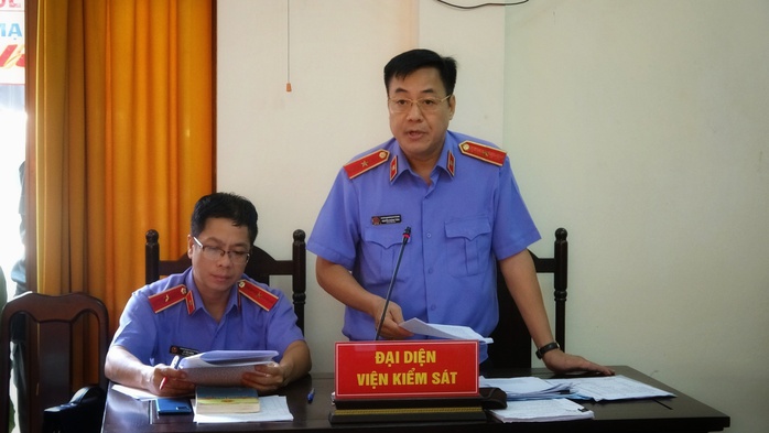 Vụ giang hồ bắn nhau giành đất ở Phú Quốc: Đề nghị tử hình 1 bị cáo- Ảnh 2. Vụ giang hồ bắn nhau giành đất ở Phú Quốc: Đề nghị tử hình 1 bị cáo- Ảnh 2.