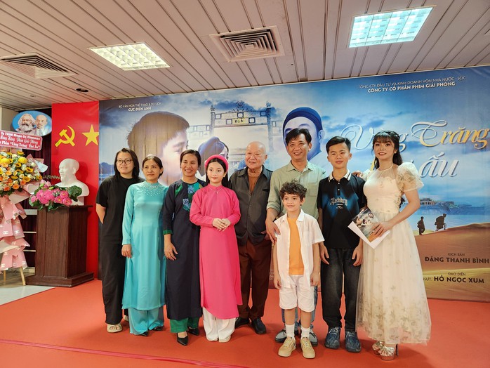 Chờ ngày phim thời niên thiếu của Bác Hồ ra rạp!- Ảnh 5. Chờ ngày phim thời niên thiếu của Bác Hồ ra rạp!- Ảnh 5.