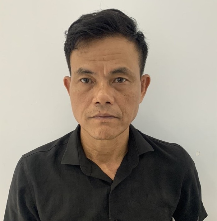 Lập công ty “ma” để đưa hàng lậu từ Pháp về Việt Nam- Ảnh 3. Lập công ty “ma” để đưa hàng lậu từ Pháp về Việt Nam- Ảnh 3.