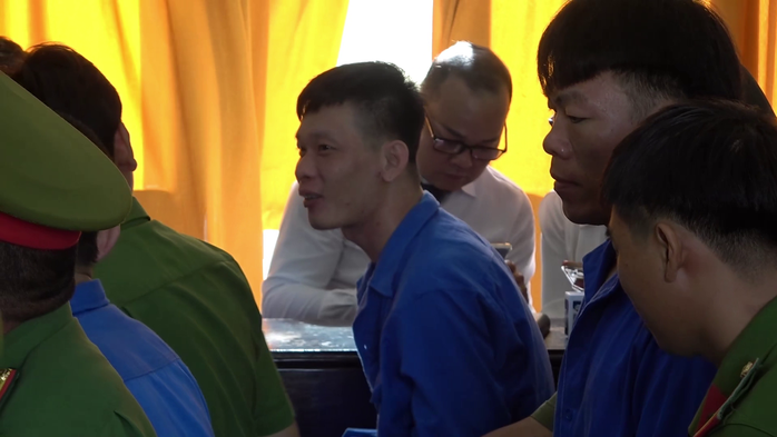 VIDEO: Nhiều VIDEO: Nhiều