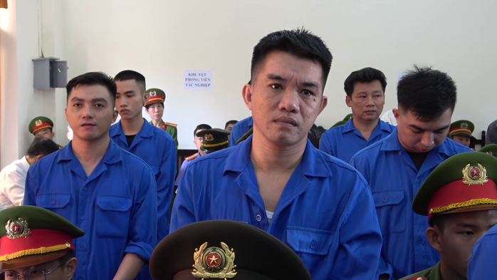 VIDEO: Nhiều VIDEO: Nhiều
