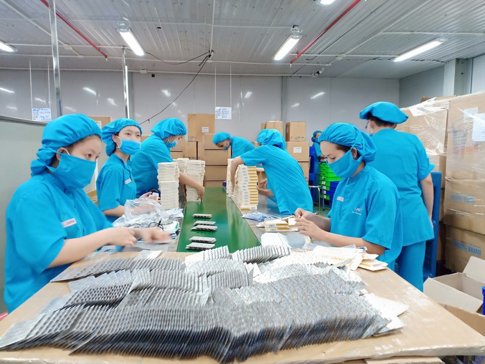 Chính phủ yêu cầu đánh giá về đề xuất xuất giảm giờ làm của Tổng LĐLĐ Việt Nam- Ảnh 1. Chính phủ yêu cầu đánh giá về đề xuất xuất giảm giờ làm của Tổng LĐLĐ Việt Nam- Ảnh 1.