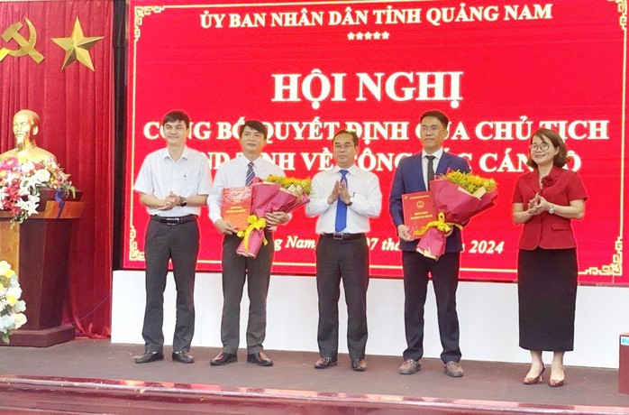 Quảng Nam có 2 tân phó giám đốc Sở Y tế- Ảnh 1. Quảng Nam có 2 tân phó giám đốc Sở Y tế- Ảnh 1.