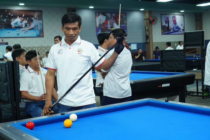 Hơn 100 cơ thủ tranh tài tại Giải Billiards Báo chí ĐBSCL- Ảnh 14. Hơn 100 cơ thủ tranh tài tại Giải Billiards Báo chí ĐBSCL- Ảnh 14.