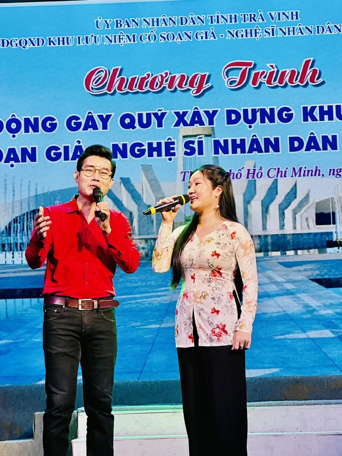 NSND Lệ Thủy kêu gọi chung tay gây quỹ xây dựng Khu lưu niệm cố soạn giả - NSND Viễn Châu- Ảnh 4. NSND Lệ Thủy kêu gọi chung tay gây quỹ xây dựng Khu lưu niệm cố soạn giả - NSND Viễn Châu- Ảnh 4.