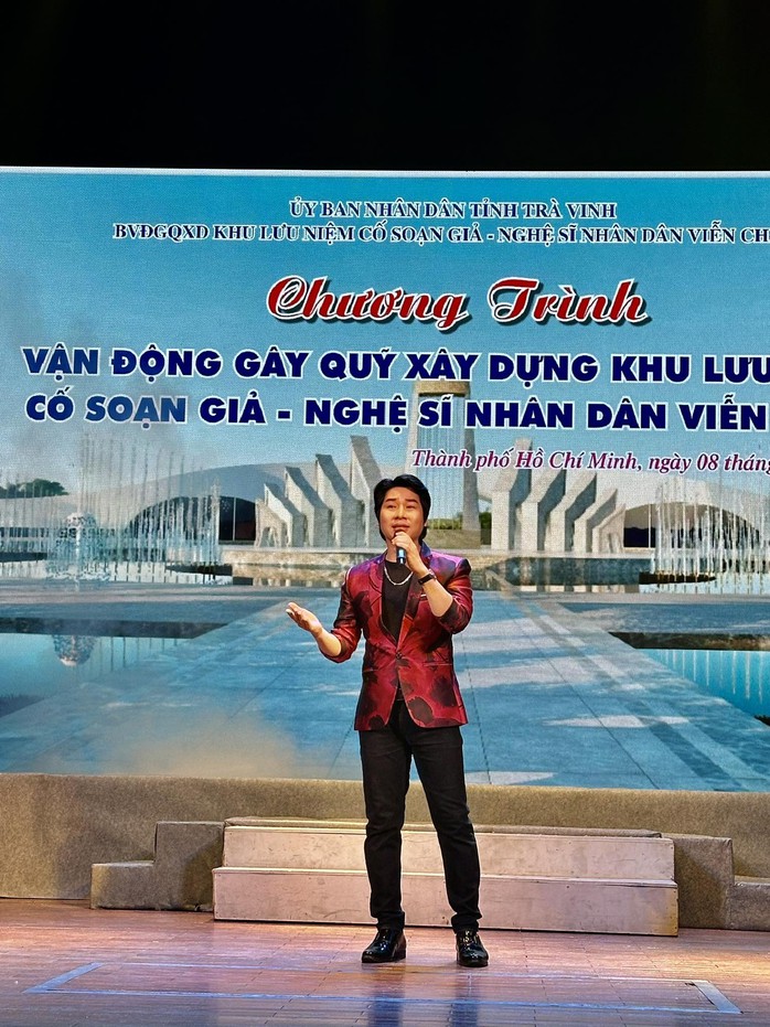 NSND Lệ Thủy kêu gọi chung tay gây quỹ xây dựng Khu lưu niệm cố soạn giả - NSND Viễn Châu- Ảnh 7. NSND Lệ Thủy kêu gọi chung tay gây quỹ xây dựng Khu lưu niệm cố soạn giả - NSND Viễn Châu- Ảnh 7.
