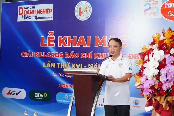 Hơn 100 cơ thủ tranh tài tại Giải Billiards Báo chí ĐBSCL- Ảnh 2. Hơn 100 cơ thủ tranh tài tại Giải Billiards Báo chí ĐBSCL- Ảnh 2.